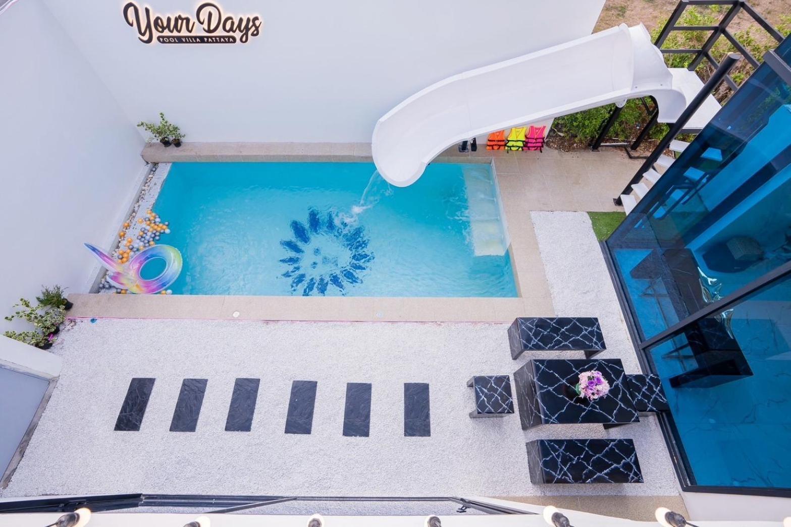 Your Days Pool
