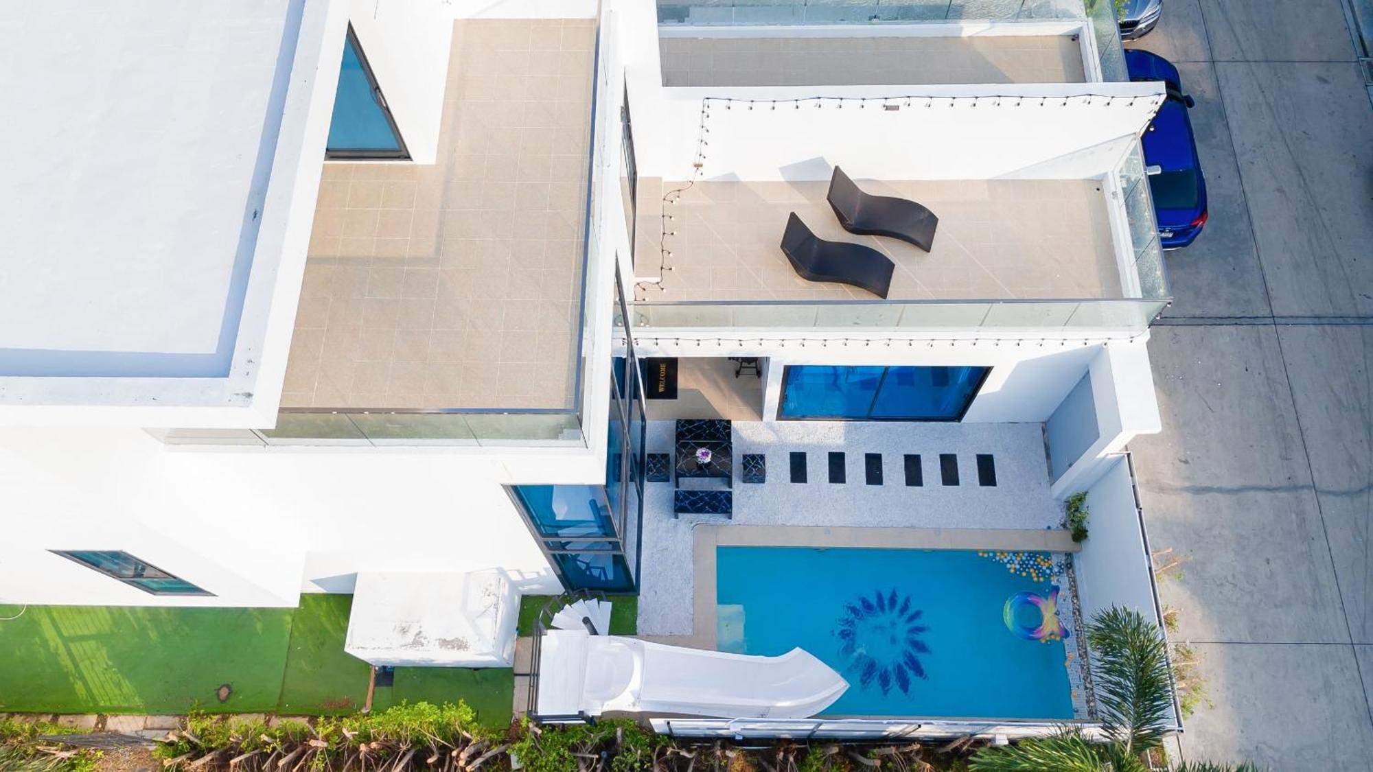Villa Your Days Pool