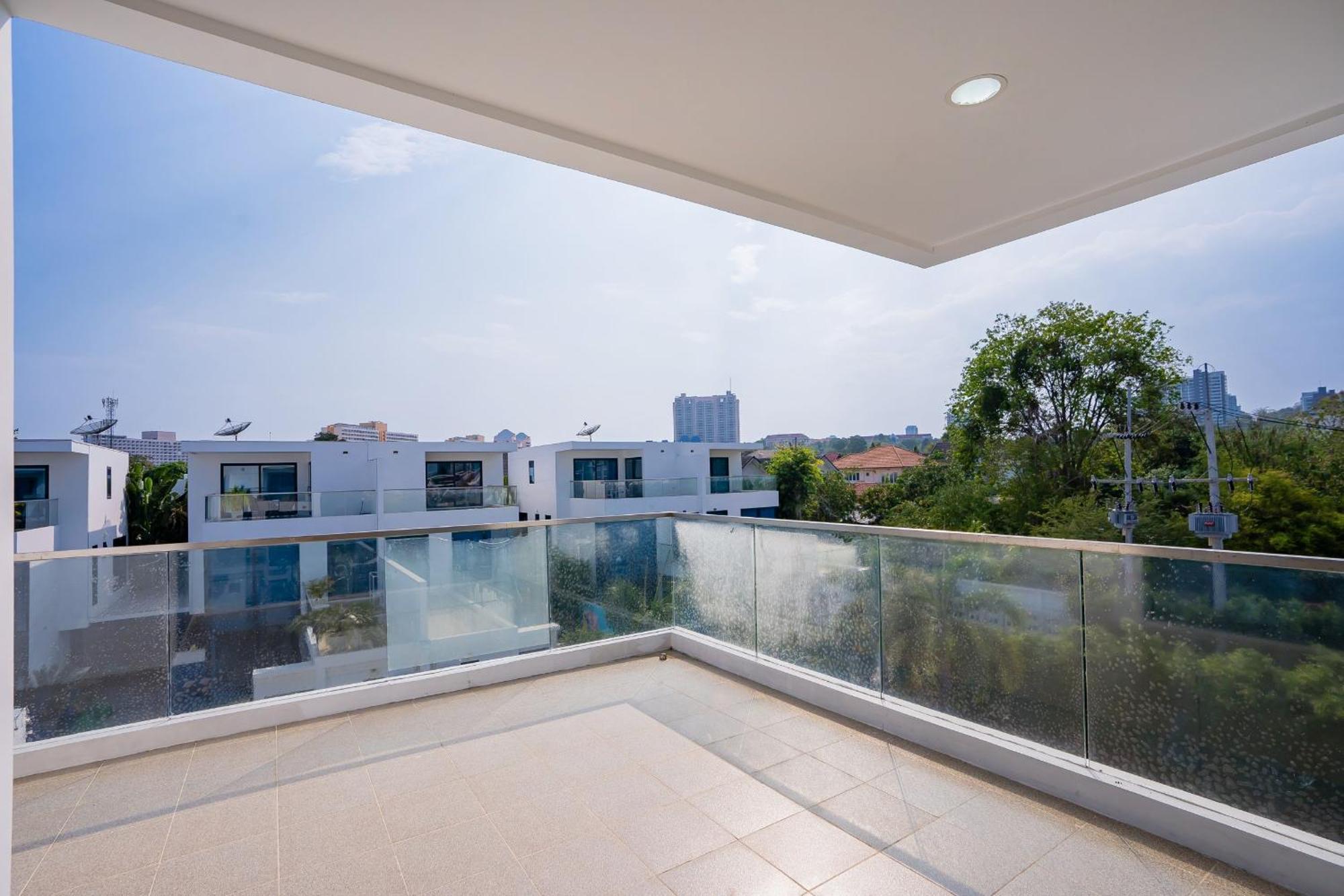 Villa Your Days Pool
